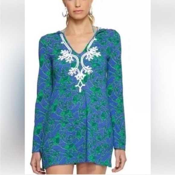 Lilly Pulitzer Tops - Lilly Pulitzer Noelle Hooded Tunic swim cover up top beach XS